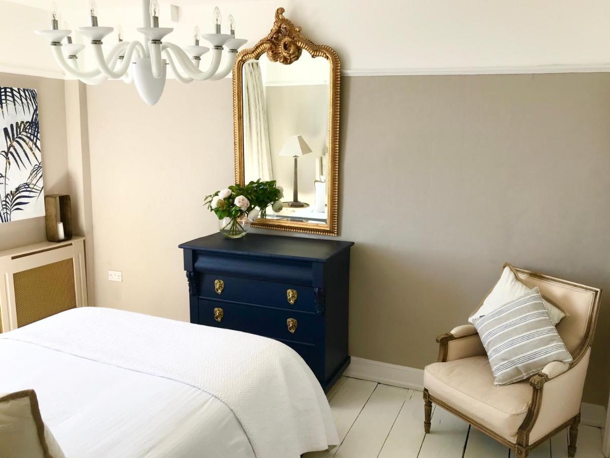 Marina Retreat - Stunning 4 Bedroom, 3 Bathroom House With Harbour Views! 램즈게이트 외부 사진